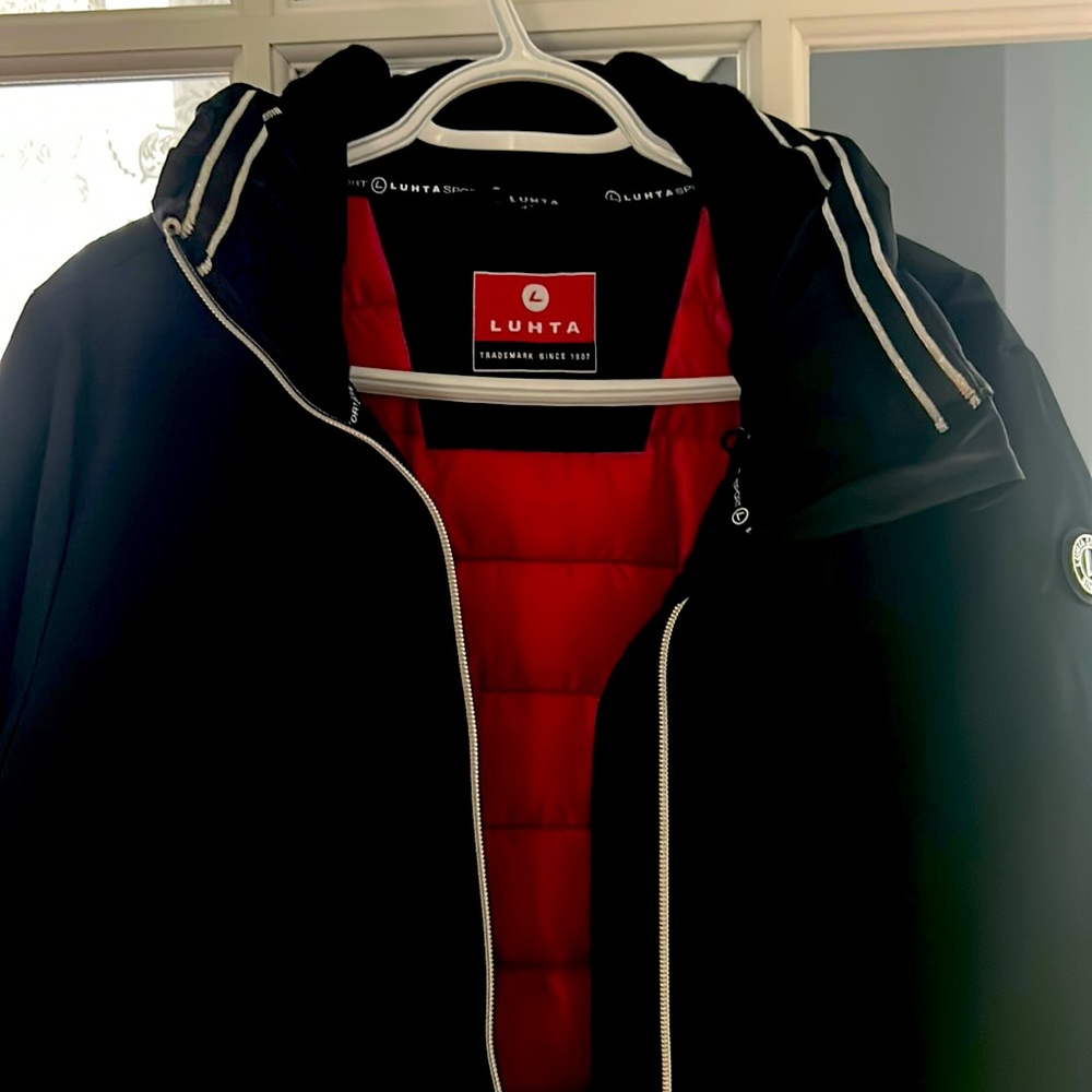 Women’s Luhta Jacket worn only once! Beautiful and very warm.